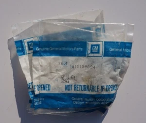 Lot of 3 NOS GM 1985-91 Buick Door Lock Bolts Multi-Purpose 10109094 Frnt & Rear - Picture 1 of 3