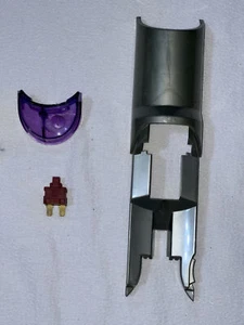 Cubierta del interruptor de encendido al vacío Dyson DC14 pestillo botón púrpura pieza hardware - Imagen 1 de 10