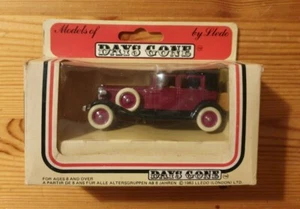 Lledo Days Gone 1931 Rolls Royce Phantom II 2 Red and Black - Picture 1 of 3