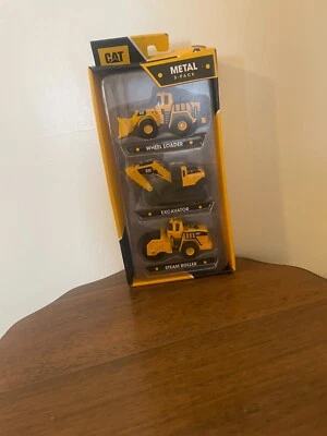 Cat 3-Pack Construction Vehicle Set Metal New in Box - Image 1 of 4