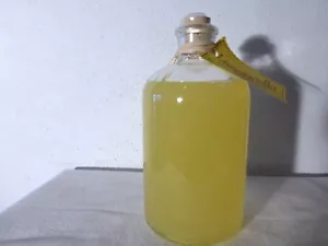 Limoncello -Likör-0,2L- Zitronenlikör - der Klassiker aus Italien! (GP:1L/39,75) - Bild 1 von 1