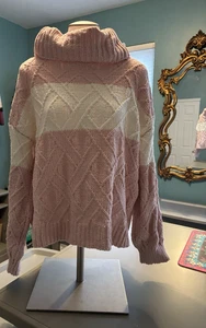 Neu mit Etikett ** Francescas rosa weiß Wasserfallausschnitt Zopfmuster Pullover * Oversize * 56 $ - Bild 1 von 7