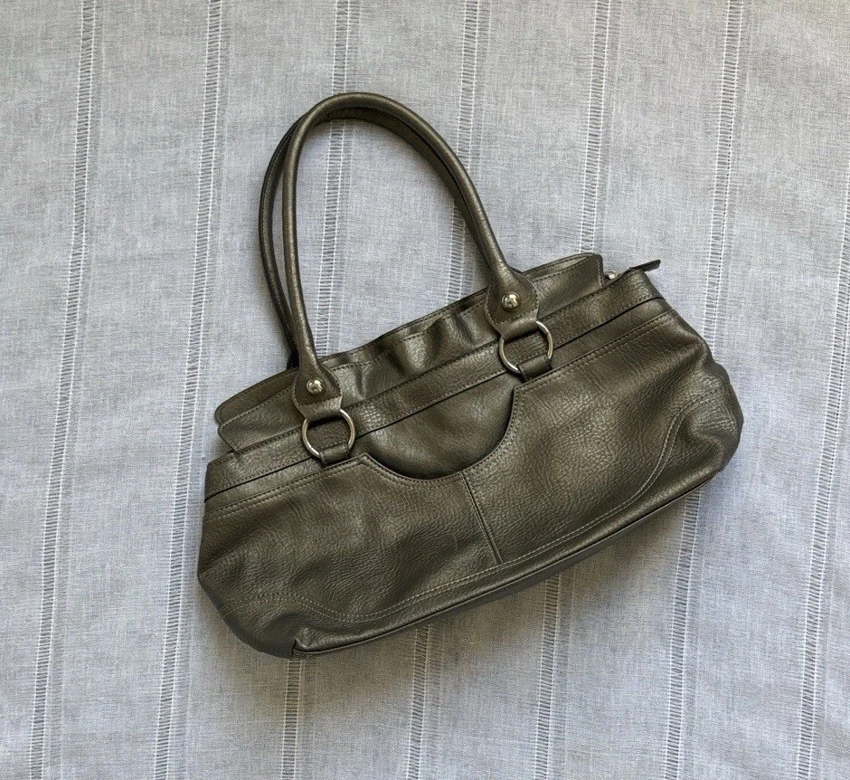Bolso de Hombro Mondani Gris Metálico Y2k Con Interior Púrpura Foto 1 de 4