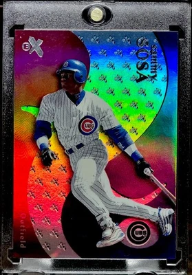 SAMMY SOSA RARO HOLO ARCO IRIS REFRACTOR PRIZM TARJETA DE INVERSIÓN SSP - CACHORROS COMO NUEVO Foto 1 de 4