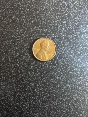 1969 D Lincoln penny with face errors - Image 1 of 4