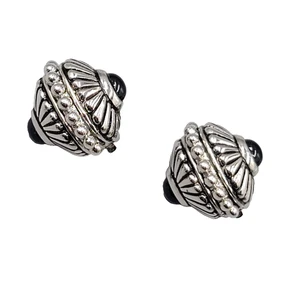 Vintage Statement Silver Plated Clip on Earrings Black Accent 1 in - Picture 1 of 8