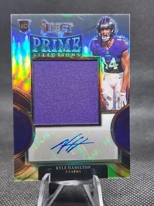 Kyle Hamilton [RC] - RPA #14 /99 (Number Match) Prism - 2022 Panini Select Auto - Bild 1 von 6