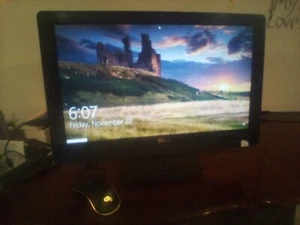 Dell Inspiron One 2020 / NEEDS KEYBOARD - Picture 1 of 2
