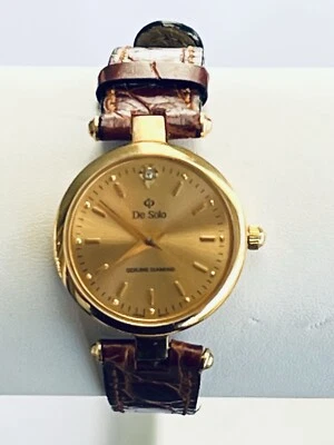 Reloj para mujer De Solo tono dorado con correa de cuero marrón 0,7” (NO PROBADO) Foto 1 de 4