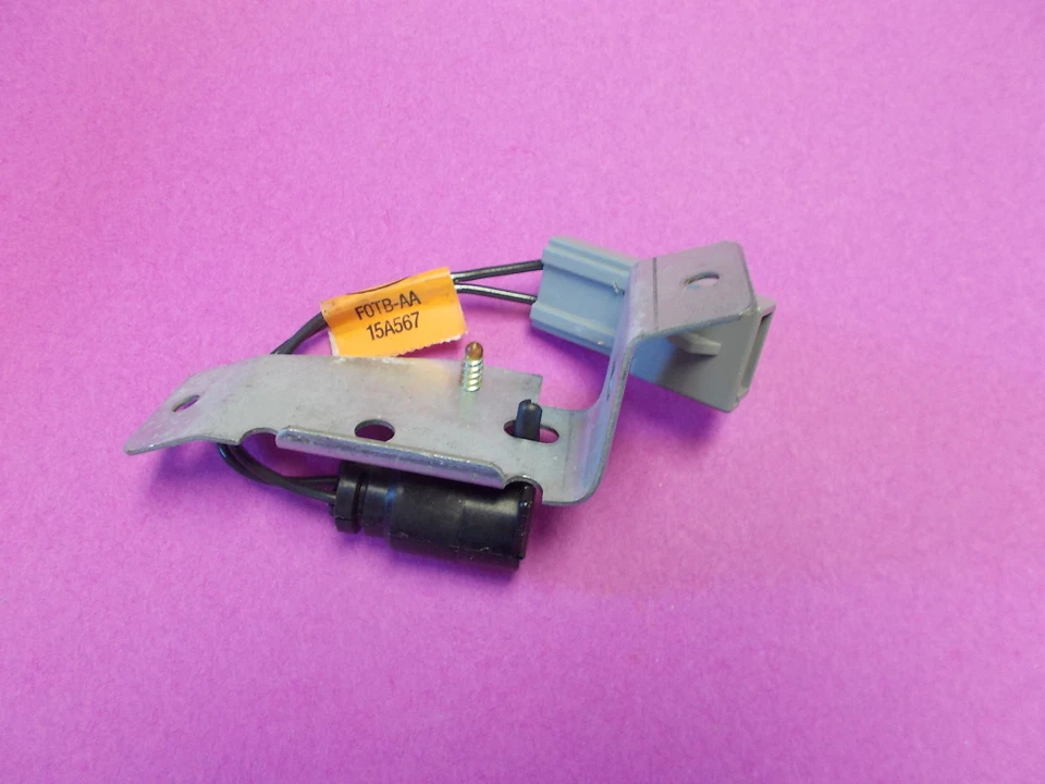 Lâmpada de motor Ford Bronco NOS 1987 - 1990 F0TZ-15702-A - Imagem 1 de 3