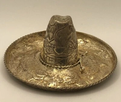 Cenicero decorativo vintage de plata de ley 925 con sombrero mexicano hecho en México Foto 1 de 4