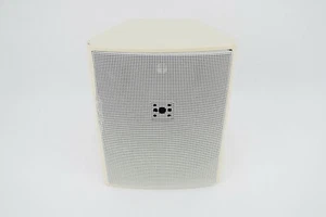 JBL Control 25 White Indoor/Outdoor Background/Foreground Loudspeaker - Picture 1 of 6