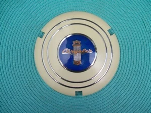 Nuevo de Lote Antiguo MoPar 1940 40 Chrysler Windsor bocina soplando anillo BOTÓN 857762 - Imagen 1 de 4