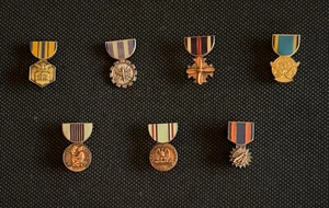 Vintage Military Pin Lot U.S. Air Force Medal Pins Lot of 7 G4+ REDUCED! - Picture 1 of 1