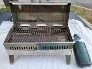 magma portable BBQ - Picture 1 of 6