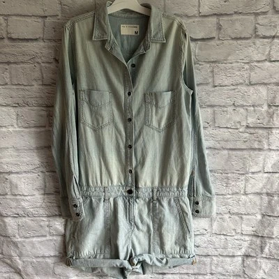 PREOWNED RAG & BONE ROMPER LIGHT WASH BUTTON FRONT SIZE MEDIUM M SHORTS - Image 1 of 4