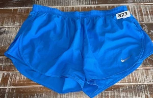 Nike Dri Fit Women’s Blue Running Shorts With Back Pocket & Zipper Size M Sports - Picture 1 of 7