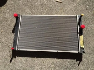 TOYOTA SAI 2009 DAA-AZK10 Radiator 1640028680 [Used] [PA114463600] - Picture 1 of 3