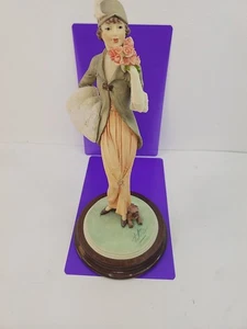 A.D.L by Vittorio Tessaro art deco Figurine, Lady posing with bouquet - Picture 1 of 14