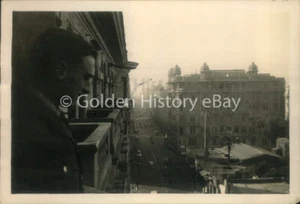 WW2 ERA REAL PHOTO TAKEN EGYPT CAIRO 1941 SHARIA SOLIMAN PASHA TOWARD YMCA ST - Foto 1 di 2