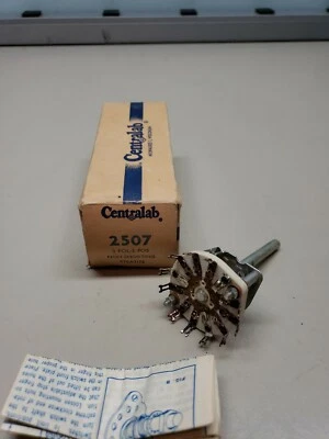 CENTRALAB 2507 / 2507 (NEW IN BOX) 3 POL 3 POS Non-shorting Stealite  - Image 1 of 4