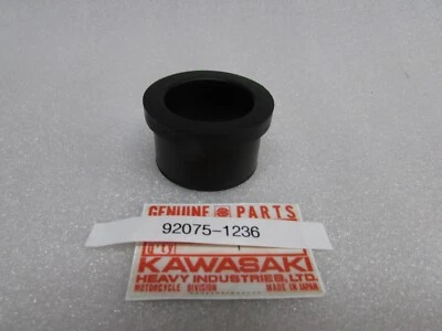 NOS 80 KAWASAKI KLX250A 80-82 KDX175 HEADLIGHT FITTING DAMPER RUBBER 92075-1236 - Image 1 of 2