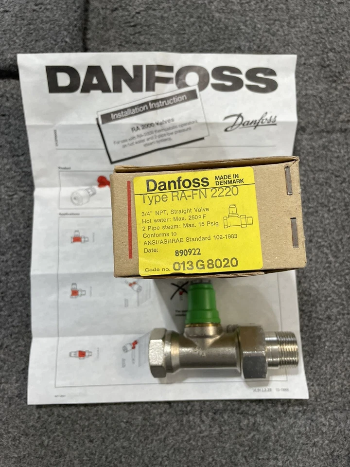 Danfoss RA 2000 3/4" NPT Angle Valve 013G8019