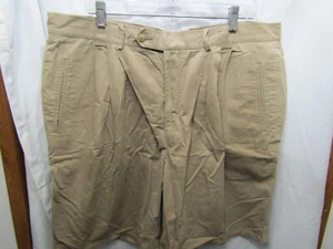 MENS BOBBY JONES PLEATED BEIGE GOLF SHORTS SIZE 40 INSEAM 9.5" - Picture 1 of 3