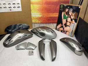 OEM Harley V-Rod Custom Silver & Platinum Ghost Flames Paint Set - Picture 1 of 21