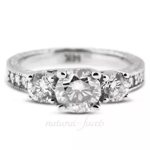 Anillo de compromiso clásico de platino con diamantes naturales redondos H/SI2 de 2,39 quilates - Imagen 1 de 6