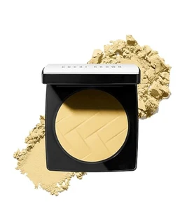 Bobbi Brown Vitamin Enriched Pressed Powder  YELLOW, Full Size - New In Box - Picture 1 of 1