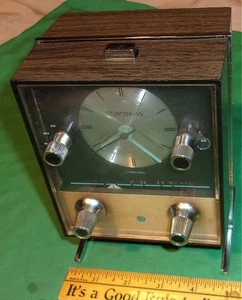 Motorola XC4GW Clock Radio Works! Clean! (1970) - Picture 1 of 12