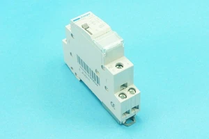 Hager EPN520 modular impulse relay 2 poles with 2 NO contacts, coil 230VAC 50 Hz - Picture 1 of 2