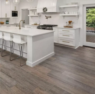 Suelo laminado Select Surfaces Boardwalk Color 14 mm de grosor 14,99 pies cuadrados Foto 1 de 4