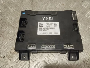 Body control module BCM FEM SAM BSI Tesla MODEL S 2013 101090600F - Picture 1 of 7