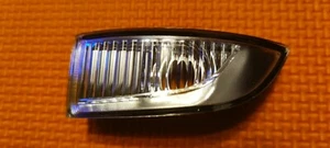 RENAULT LAGUNA 2007-2017 WING MIRROR DOOR COVER INDICATOR LIGHT LENS RIGHT - Picture 1 of 3