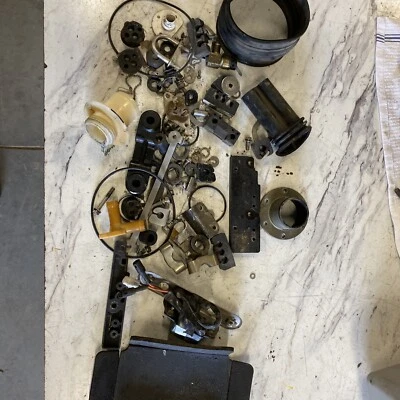 94 95 1994? 93? KAWASAKI SS 750 jet ski piezas diversas lote de piezas de esquí Foto 1 de 3