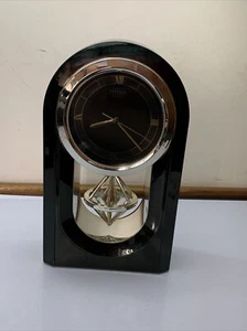 Citizen Shelf Clock with Rotating Pendulum 0959T Made in Japan - Picture 1 of 8