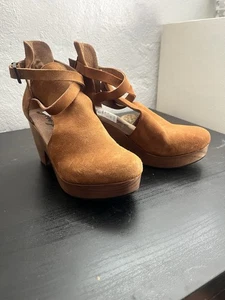 Free People Cedar Clog Bootie Taupe Brown Suede Platform Sz 36.5 / 6.5 US - Picture 1 of 8