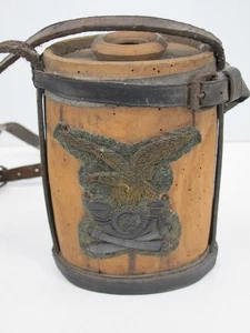 Seltene ital. Feldflasche + Mützenabzeichen des 2. Artillerie Alpenregiment 1917 - Bild 1 von 21