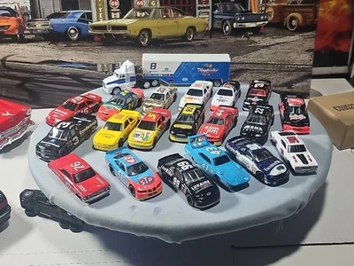 *RARE*VINTAGE SURVIVOR LOT of 20 RACING CHAMPIONS 1/64 NASCAR NICE LOT #4 - Image 1 of 4