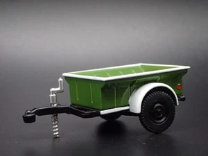 1/4 TON CARGO TRAILER GRÜN mit AHK Maßstab 1:64 Sammlerstück Diorama Modellauto - Bild 1 von 8