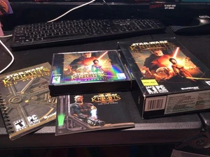 Star Wars: Knights of the Old Republic PC,2003 - Complete CIB w Box 4 Disc~ - Picture 1 of 7