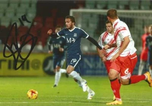 SOUTHEND: JACK BRIDGE SIGNED 6x4 ACTION PHOTO+COA - Picture 1 of 1