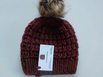 Malha à mão -100% - Lã merino - Chapéu/gorro 3 cores e 2 tamanhos com pompons - Imagem 1 de 4