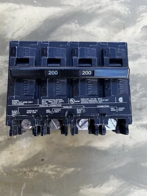 Siemens Q2200B 2 Pole 200 Amp 240V AC Type QPP Plug On Main Circuit Breaker - Image 1 of 3