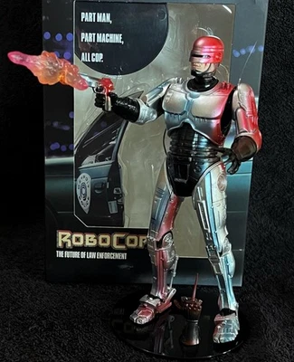 ROBOCOP • VERSIÓN PÓSTER DE PELÍCULA • SERIE NECA ROBOCOP Foto 1 de 4