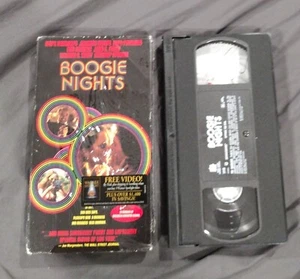 Boogie Nights (VHS, 1999, Extra Footage) Mark Wahlberg Heather Graham - Picture 1 of 7