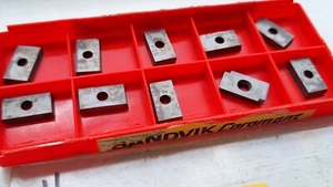 10 Sandvik carbide inserts R216.24-17 03 08-2 HM ( U-max 216 milling 170308 ) - Picture 1 of 2