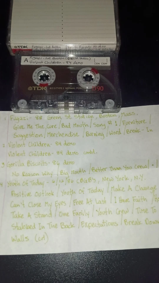 Gorilla Biscuits 86 Demo Youth Of Today Cbgb Violent Children 84 Demo Fugazi 88 Foto 1 de 2